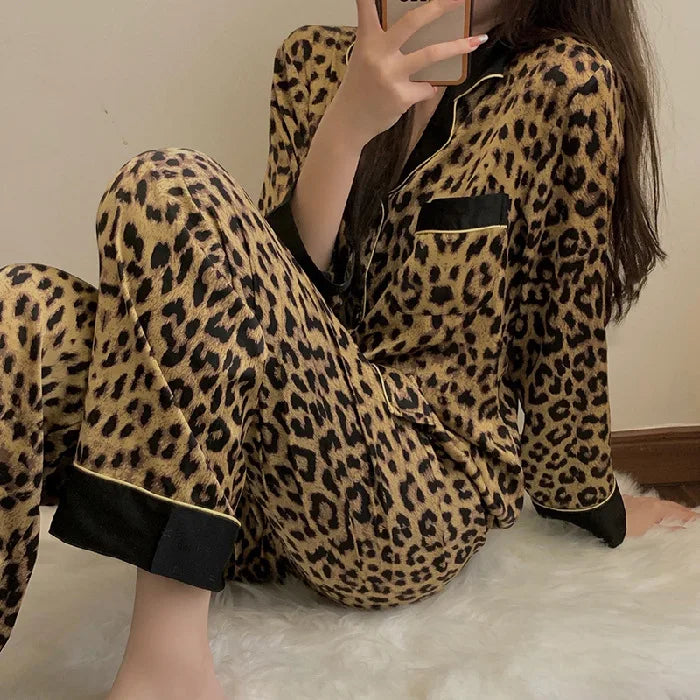 KAELAH  Set Of Women Loose Fashion Leopard Print Long-Sleeved Ladies Upscale